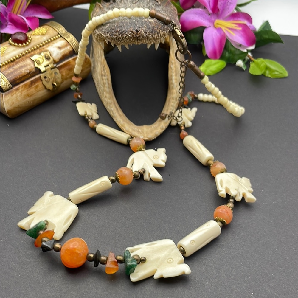Bone and carnelian necklace B35